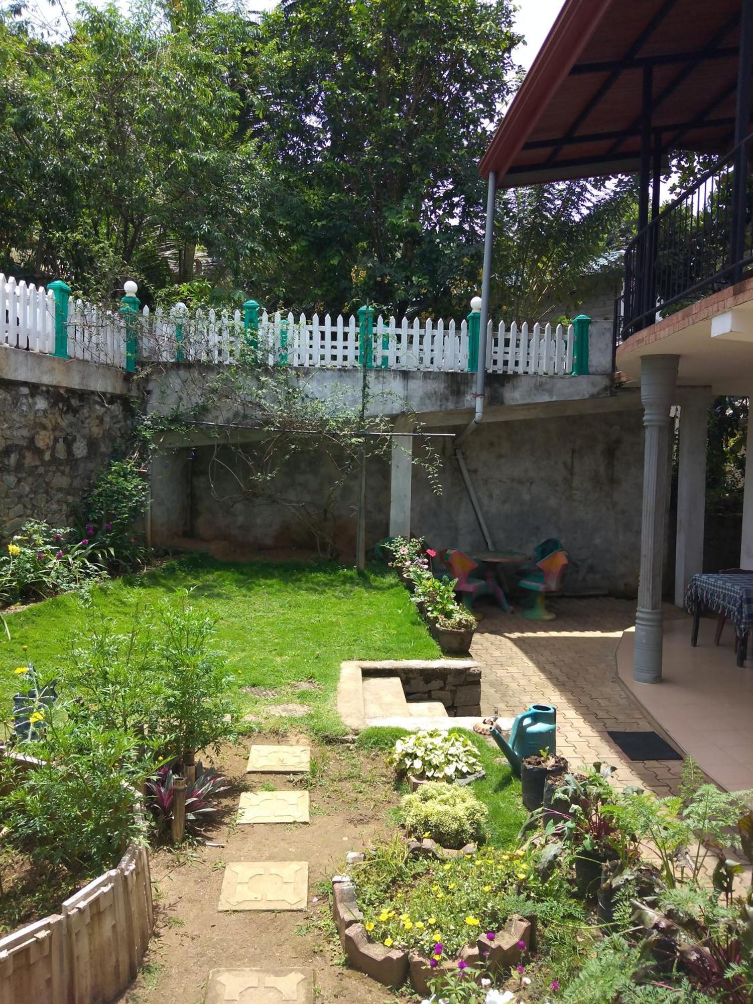 Jasmine Garden Inn 엘라 외부 사진