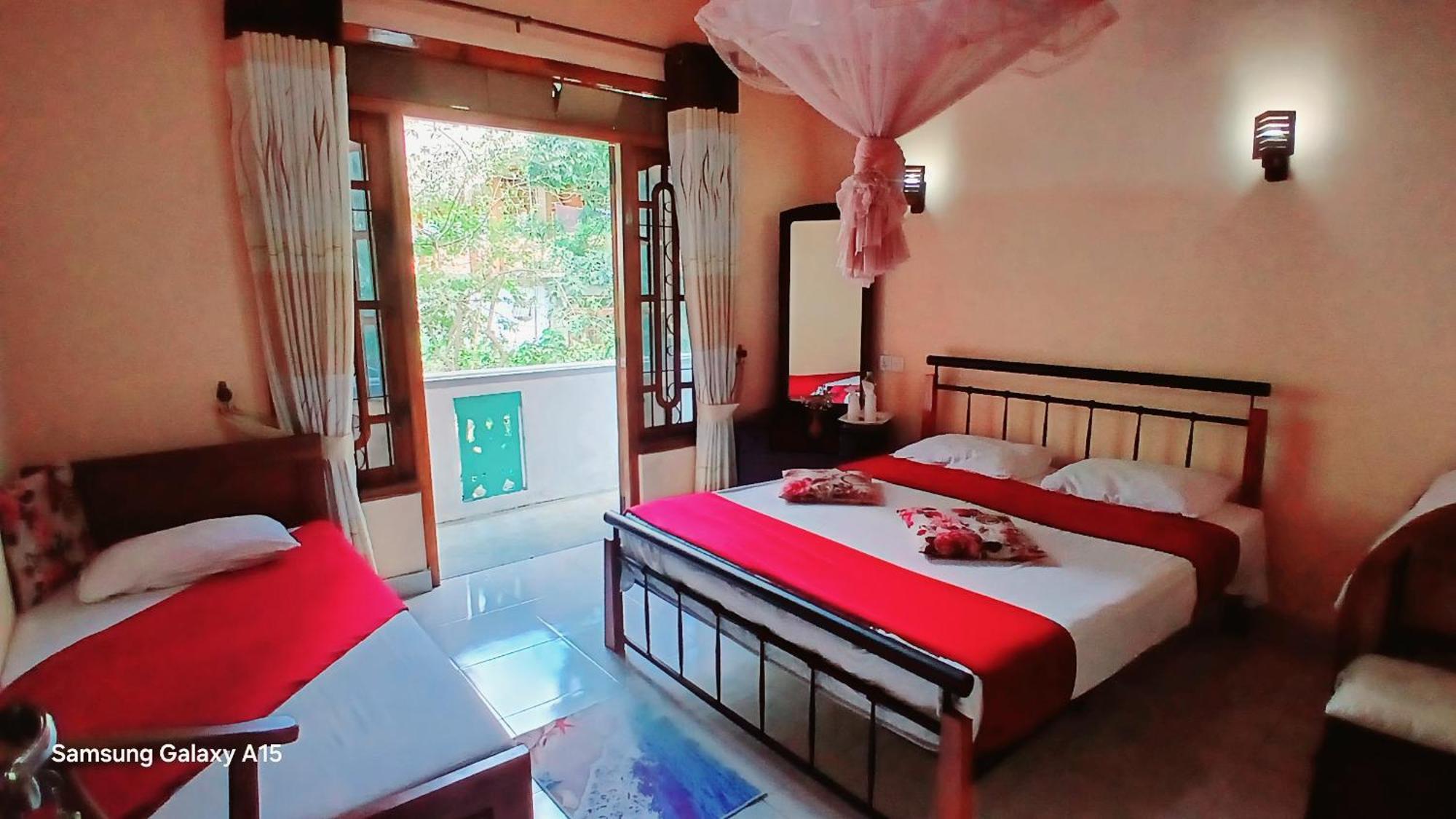 Jasmine Garden Inn 엘라 외부 사진
